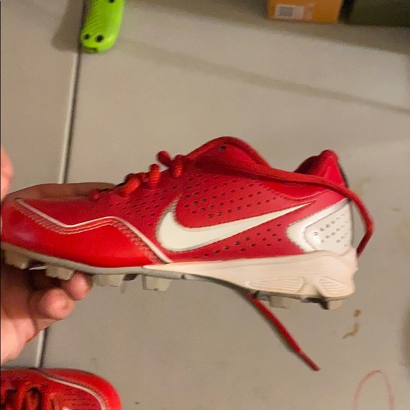 Nike cleats - Picture 6 of 9